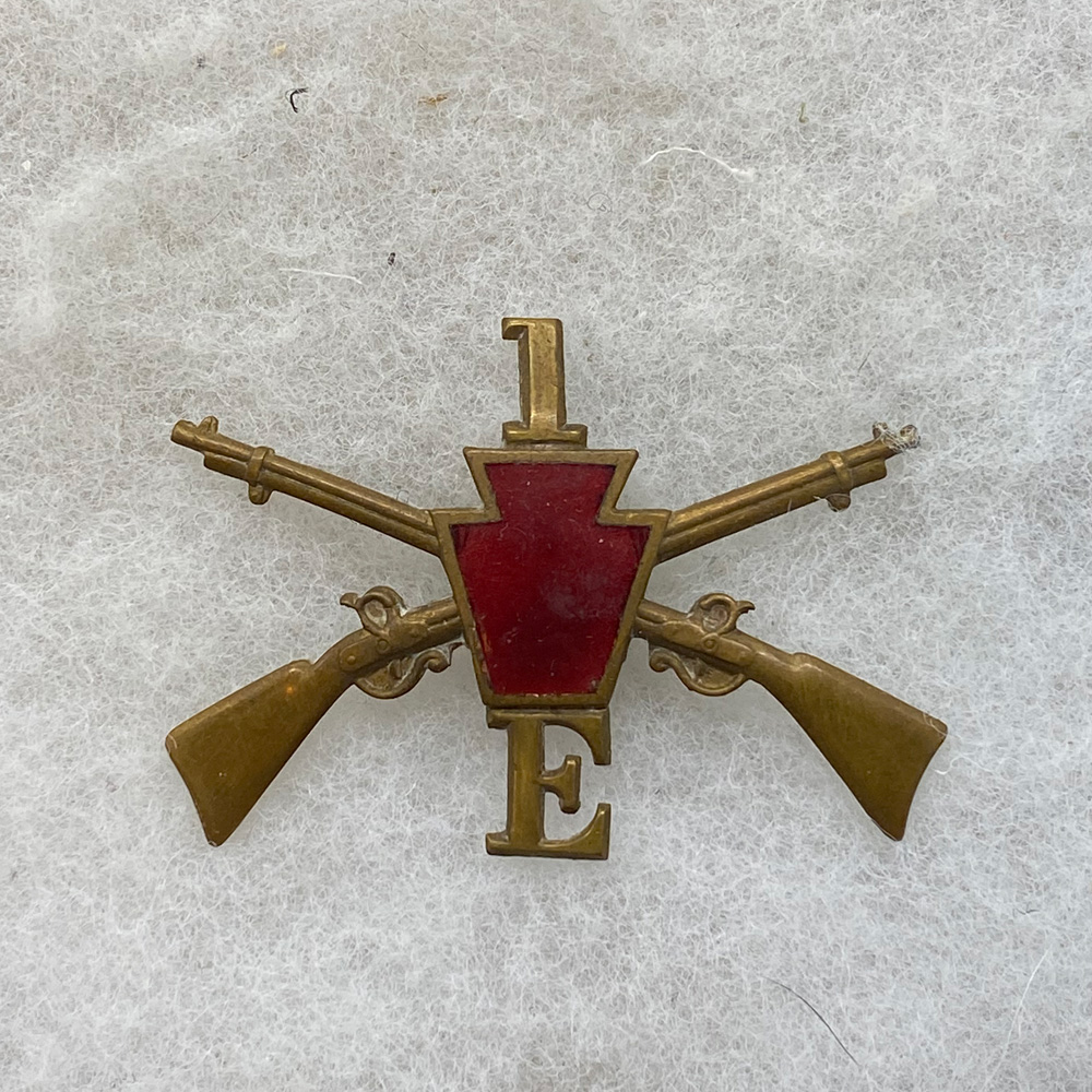 Medals, Pins, Insignia – Fitzkee Militaria Collectibles