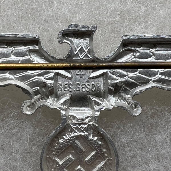 WW2 German NS-RKB Veterans Breast Eagle - Image 3