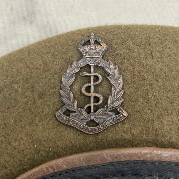 WW2 Canadian Royal Army Medical Corps Beret 1945 7 1/8 - Image 2