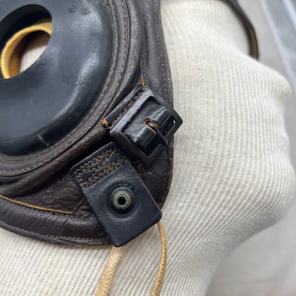 WW2 US Navy N288S Leather Flight Helmet Size Medium - Image 8