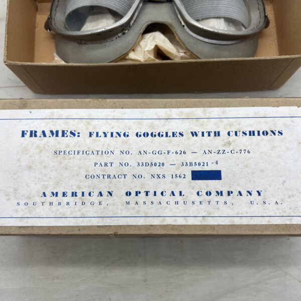 WW2 US Aviation Goggles A-N 6530 In Original Box - Image 2