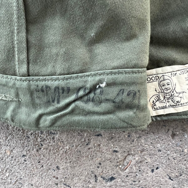 WW2 US M-1943 Field Jacket Hood Size Medium - Image 4