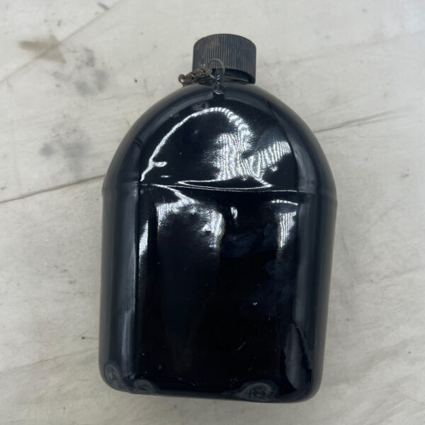 WW2 US Marine Corps Porcelain Canteen With 3rd Pattern Cover - Image 10