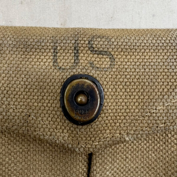 WW2 US Army M1 Carbine Pouch British Made 1943 - Image 2