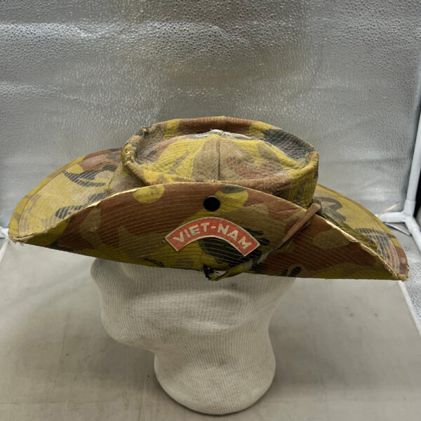 US Vietnam War Boonie Hat Camo Theater Made Worn - Image 4