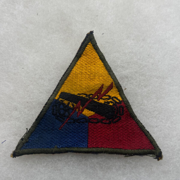 WW2 US Army Armored Triangle Patch Italian Made Woven