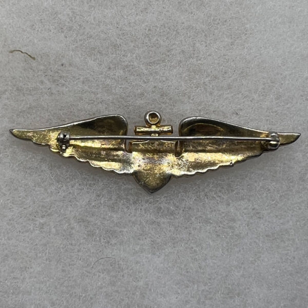 WW2 US Navy Aviator Sweetheart Wing Pinback - Image 2