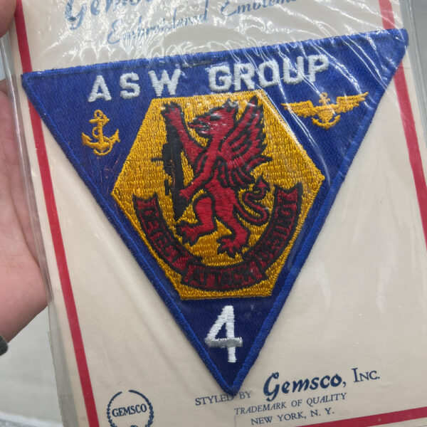 US Navy Anti Submarine Warfare Group 4 Patch On Gemsco Card - Image 2