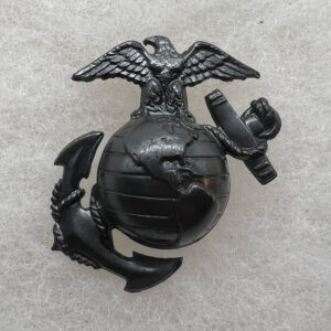 WW2 US Marine Corps Enlisted Visor Hat Badge