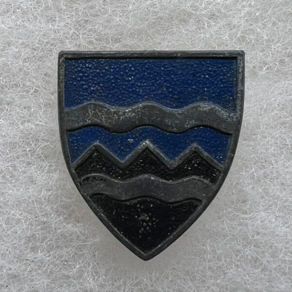 US Army 397th Infantry Regiment DUI German Made Pinback