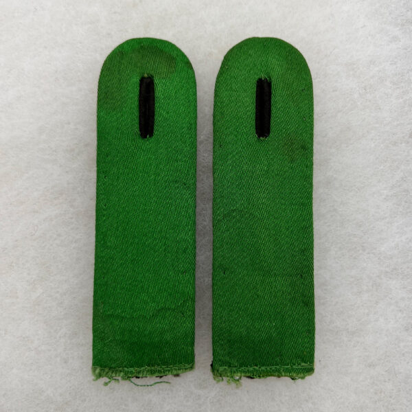 WW2 German Schutzpolizei Shoulder Board Set Wachtmeister - Image 3