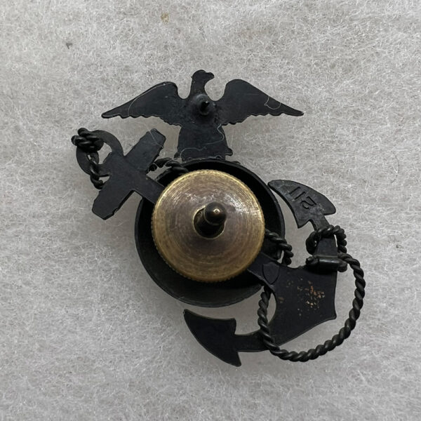 1950s US Marine Corps Officer EGA Hat Badge Meyer 211 - Image 2