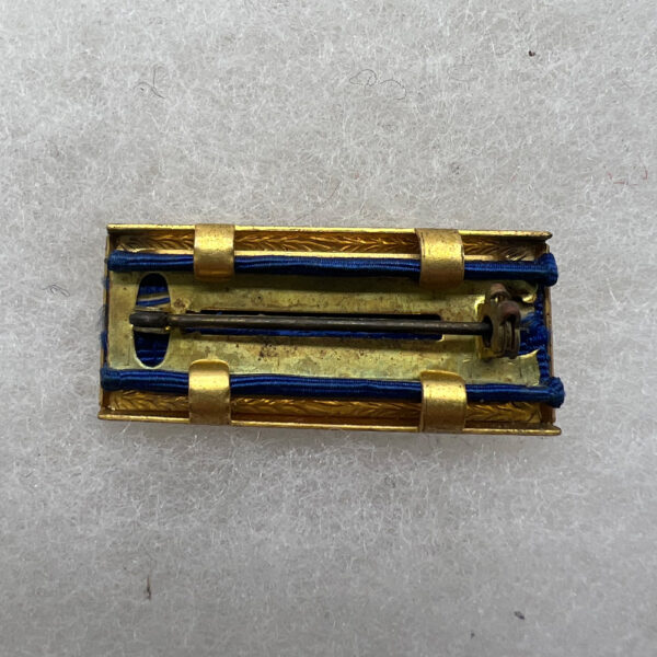 WW2 US Army Presidential Unit Citation Ribbon Bar Pinback - Image 2