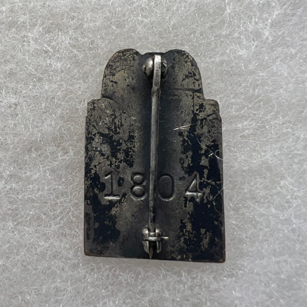 WW2 American Women's Voluntary Service Pin - Image 2