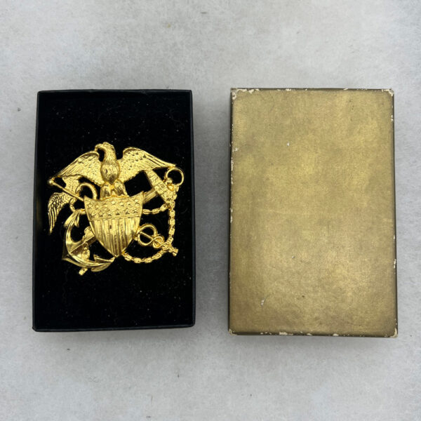 US Navy Public Health Service Officer Hat Badge Boxed - Image 2