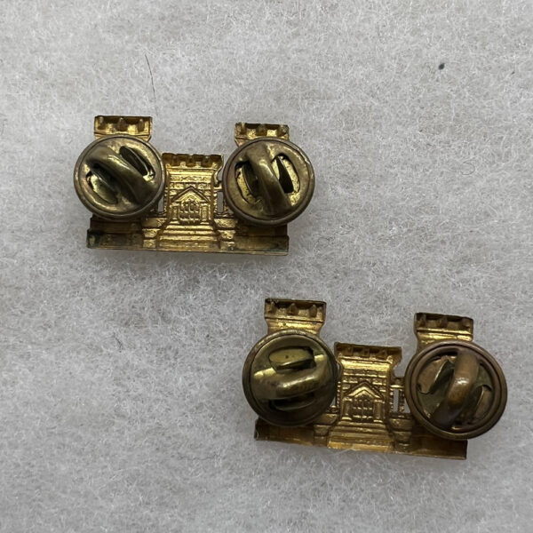 WW2 US Army Engineer Officer Collar Insignia Set - Image 2