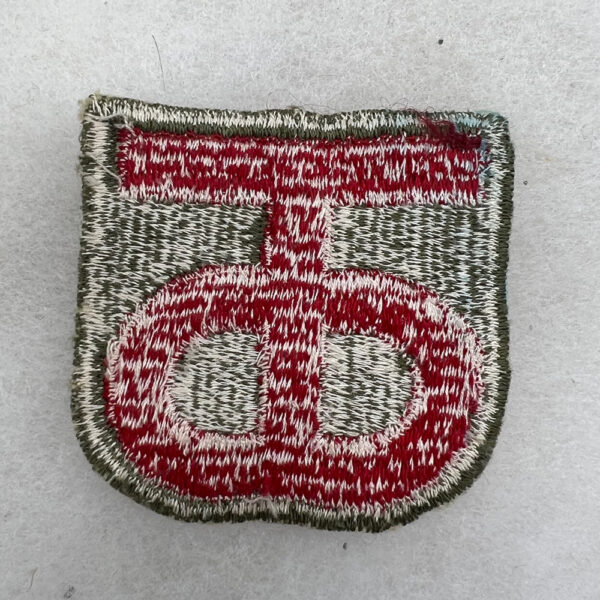 WW2 US Army 90th Infantry Division Patch Round Bottom Variation - Image 2