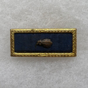 WW2 US Army Presidential Unit Citation Ribbon Bar With Oak Leaf Cluster Pinback