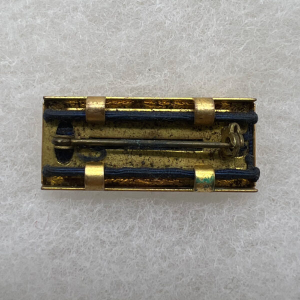 WW2 US Army Presidential Unit Citation Ribbon Bar With Oak Leaf Cluster Pinback - Image 2