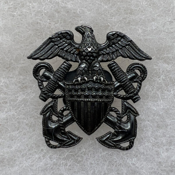WW2 US Navy Officer Medical Attached To Marine Corps Insignia Sterling Screwback
