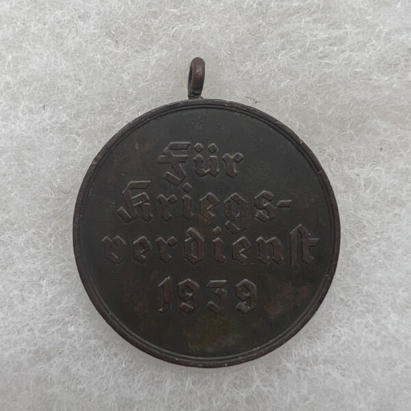 WW2 German War Merit Medal - Image 2