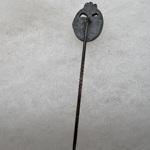 WW2 German Panzer Assault Badge Silver Stick Pin - Image 4