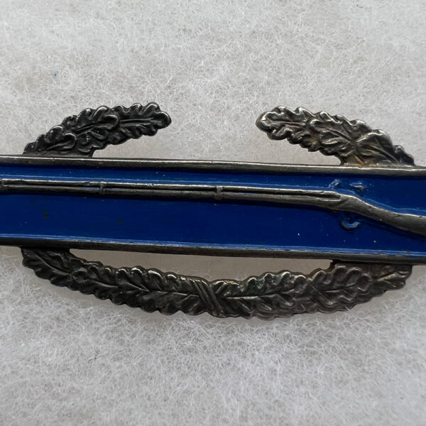 WW2 US Army Combat Infantry Badge Theater Made Pinback - Image 2