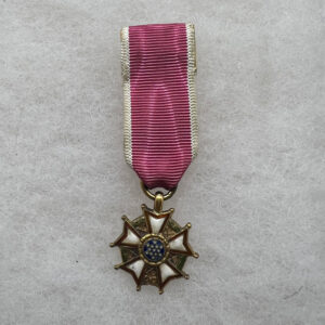 US Legion Of Merit Miniature Medal