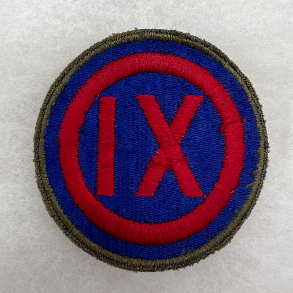 WW2 US Army 9th Corps Patch OD Border Greenback - Image 2