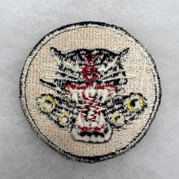 WW2 US Army Tank Destroyer 4 Wheel Patch Golden Cog Variation - Image 2