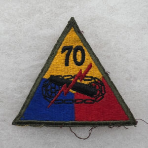 WW2 US Army 70th Tank Battalion Armored Triangle Patch Scarce