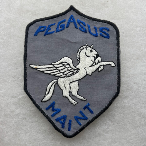 US Army 192nd Assault Helicopter Company Maintenance Pocket Patch Vietnamese Made