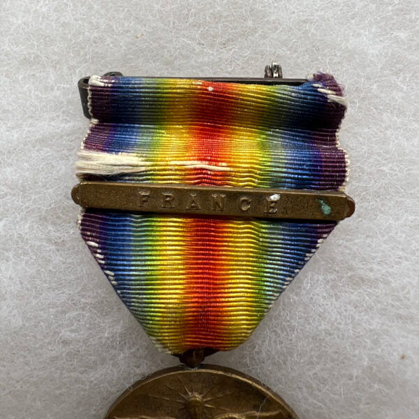 WW1 US Victory Medal With France Bar - Image 2