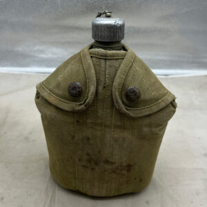 WW1 US Army Canteen With Model 1910 Eagle Snap Cover