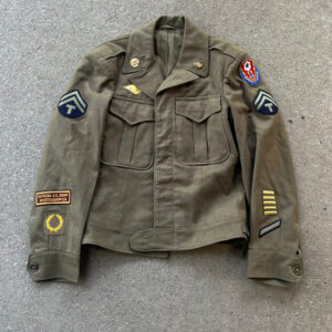 WW2 US Army ETO Official Photographers Ike Jacket English Made Tab
