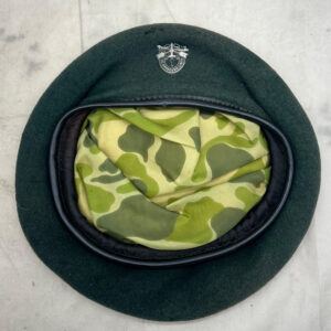 Vietnam War US Army Special Forces Green Beret Parachute Silk Camo Lined