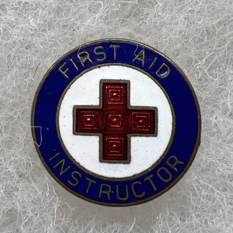 WW2 US First Aid Instructor Pin – Fitzkee Militaria Collectibles
