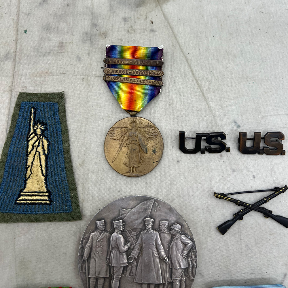 WW1 US Army 77th Infantry Division Major General Medal / Patch Grouping - Image 4
