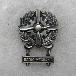 WW2 US Army Air Force Technician Badge With Radio Mechanic Bar Sterling