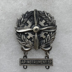 Pins – Fitzkee Militaria Collectibles