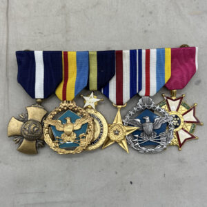 US Navy Officer Navy Cross Medal Rack Post Vietnam