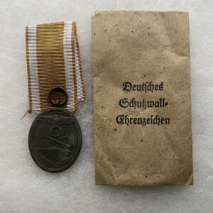 WW2 German West Wall Medal With Packet