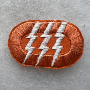 US Army 534th Signal Company Airborne Parachutist Oval Vietnamese Made