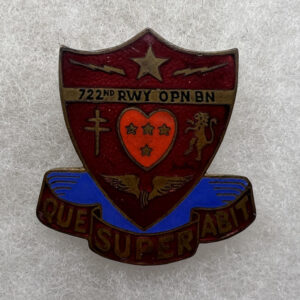 WW2 US Army 725th Railway Operating Battalion DUI Theater Made Pinback