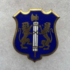 WW2 US Army 108th Infantry Regiment DUI Screwback Robbins