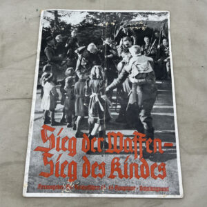 WW2 German SS Booklet Sieg Der Waffen